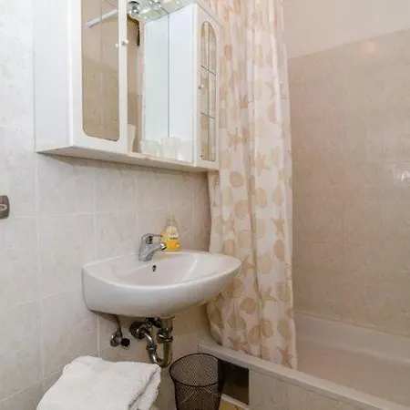 Apartment & Sweet - One Bedroom With Shared Terrace And View Dubrovnik